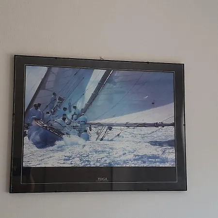 Cyrnea - Adults Only B&B