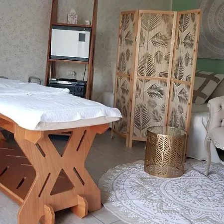 B&B Cyrnea - Adults Only *