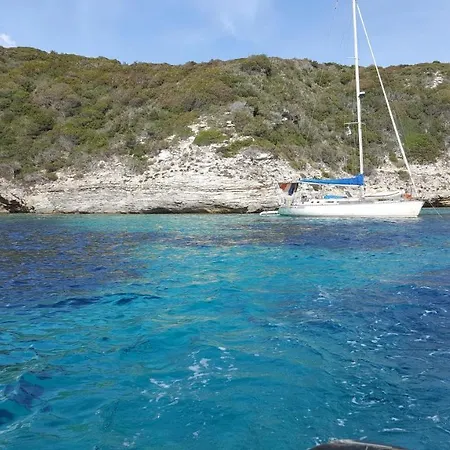 Cyrnea - Adults Only B&B *