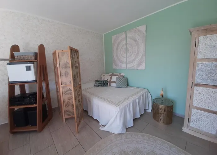 Cyrnea - Adults Only *