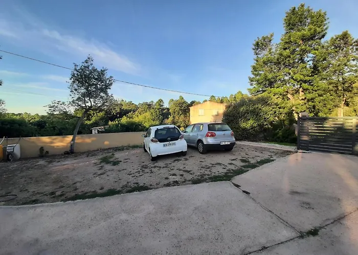 Cyrnea - Adults Only 住宿加早餐酒店 *