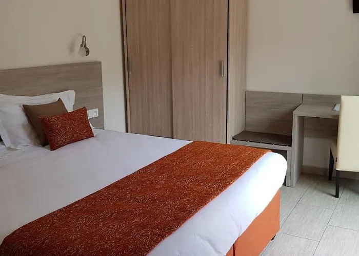 Cyrnea - Adults Only Bed & Breakfast *